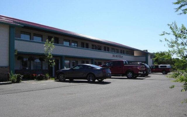 Hoo - Doo Motel