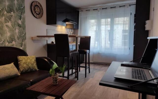 L'escale Niortaise - Centre-ville - 10mn Gare - WIFI - Netflix