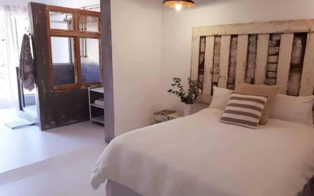 The Last Eve Guesthouse