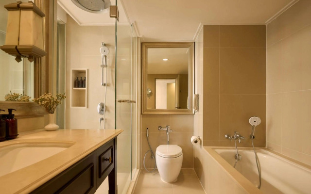 Dusit Thani Pattaya