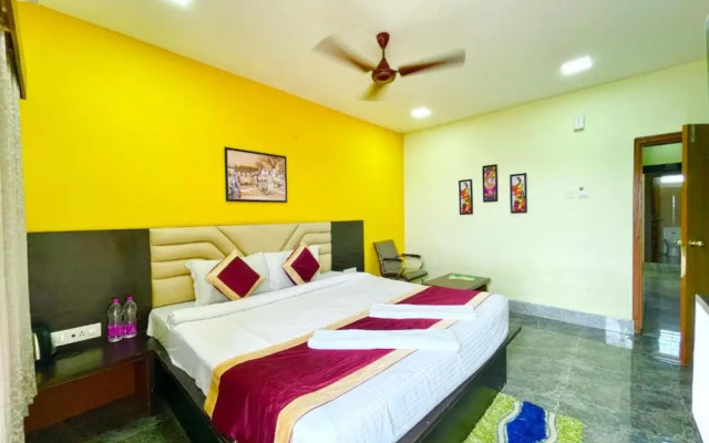 Goroomgo Hotel Coral Suites Puri