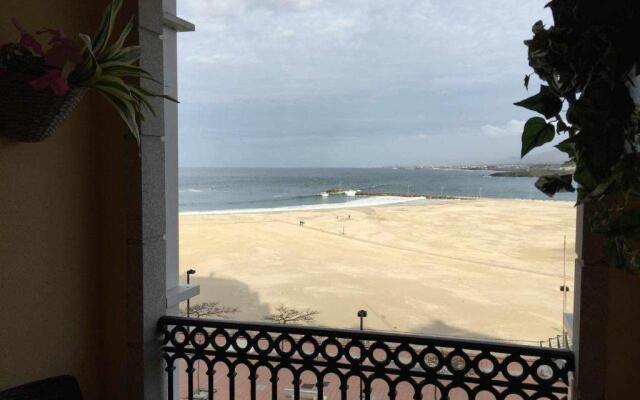 Vivienda en 1ª Linea de Playa Rapadoira Foz