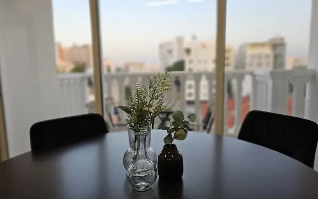 104 NIC - 303 Stay Cosmo City Suite