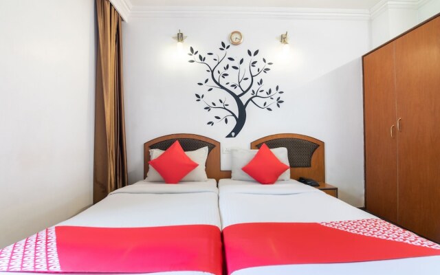 Hotel Pearl Inn