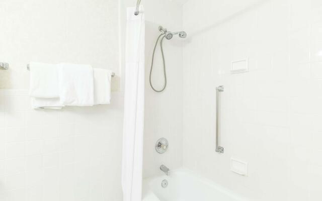 Days Inn Conference Center - Bridgewater