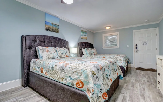 Tiffany's Motel & Condos