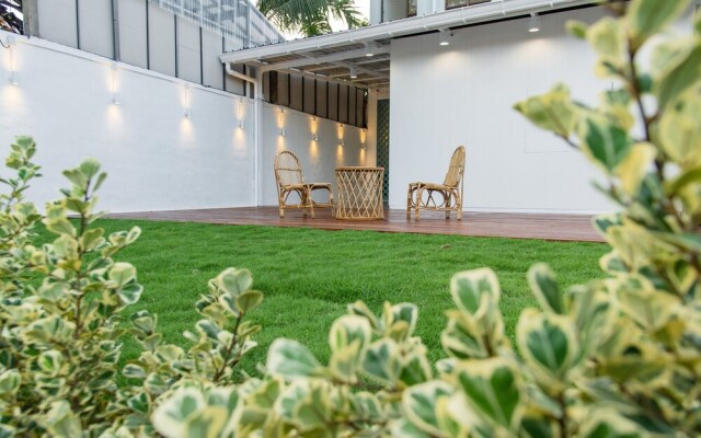 Bania Boutique House