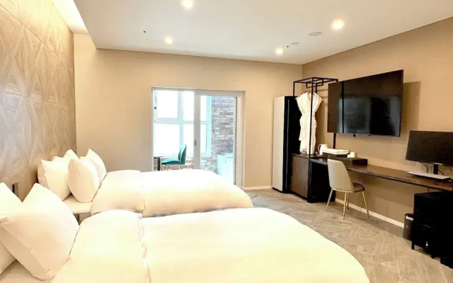 Restia Incheonbay Hotel