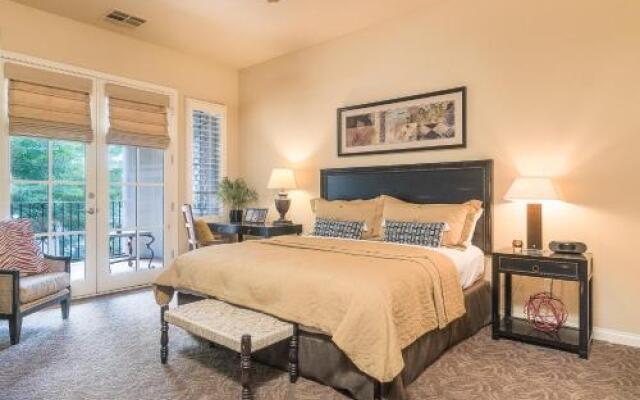 48756 Legacy Drive Condo
