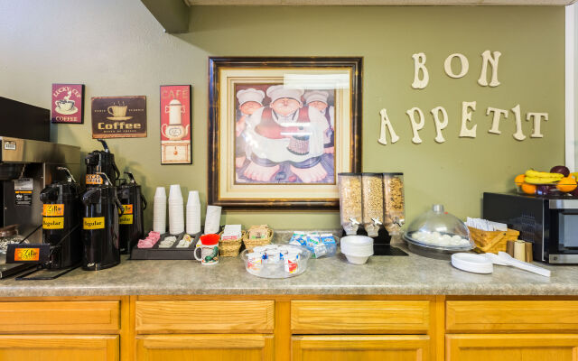 Super 8 by Wyndham Grand Island South