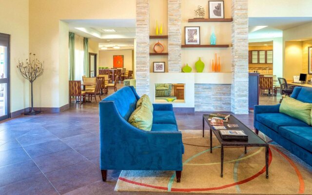 Independence 47 Hotel