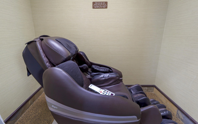 Best Western Bonnyville Inn & Suites