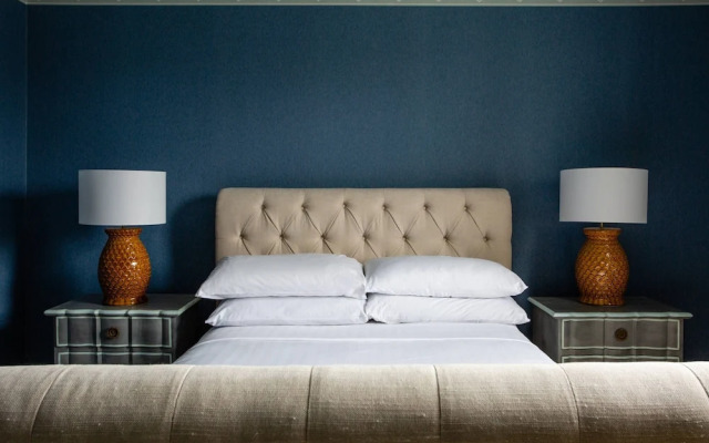 Stafford Terrace IV by Onefinestay