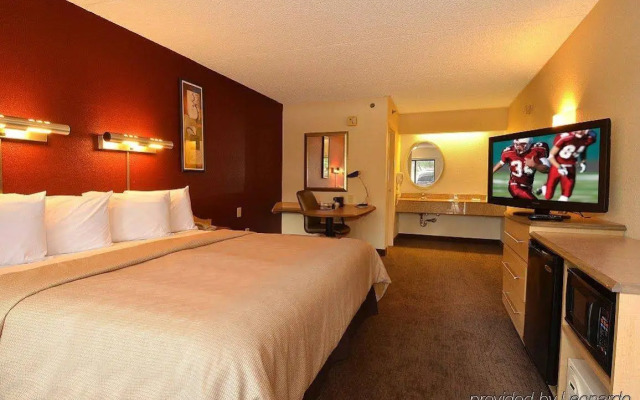 Red Roof Inn Hickory