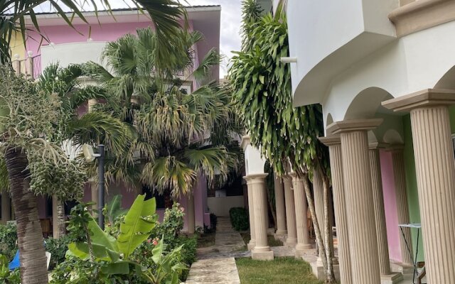 Bahia Azul Beach & Pool Apartment