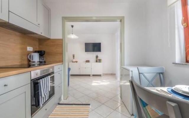 Apartment Nino 255