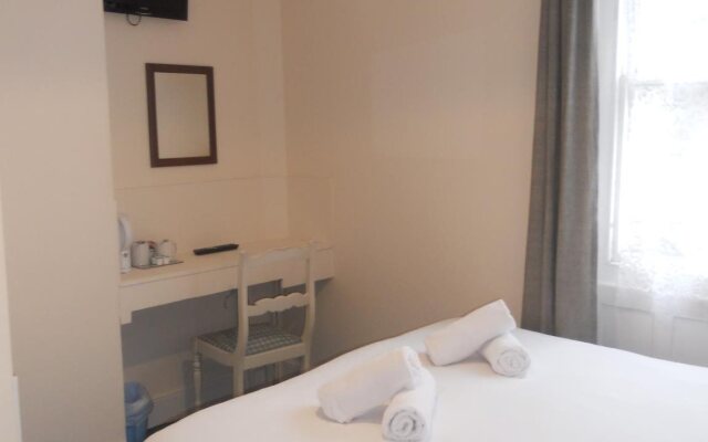 Relax Inn Guest House