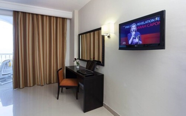 Khayam Garden Beach Resort & Spa
