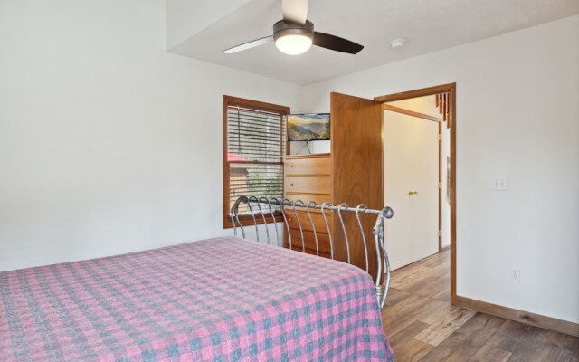 The Aerie 3 Bedroom Cabin by RedAwning