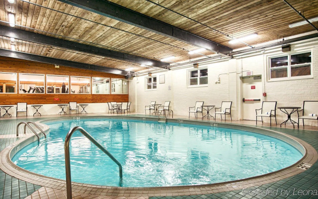 Charlottetown Inn & Conference Centre