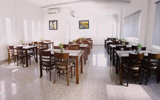 Chill Box Premier Beach Hotel