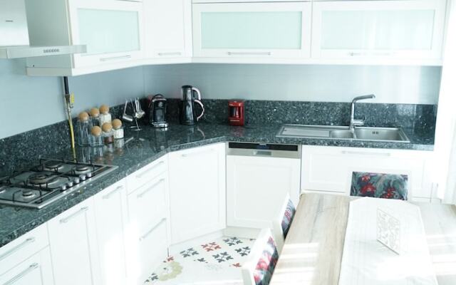 Pavilion With Bosphorus View in Anadolu Hisari