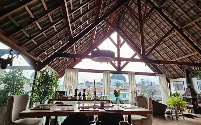 Chalé Ateliê Poder das Pedras