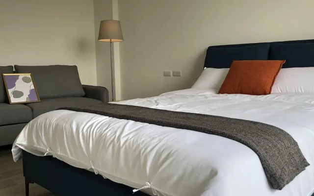 Single Eyelid Hostel