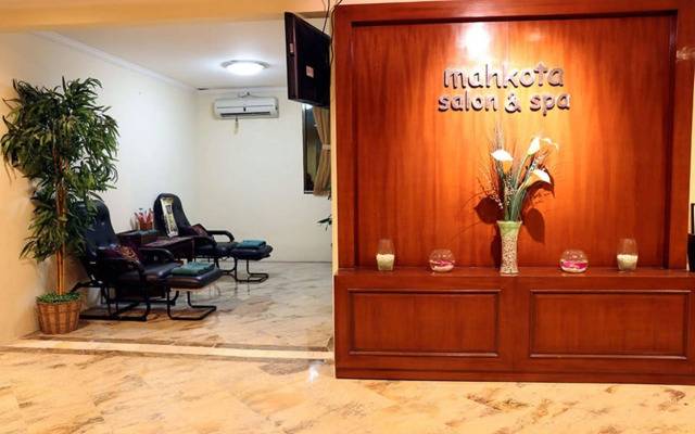 Mega Anggrek Hotel & Convention