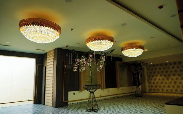 Hotel Adsan Heights