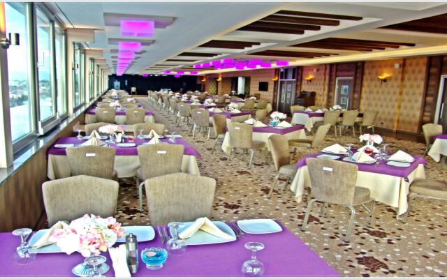 Grand Asya Hotel