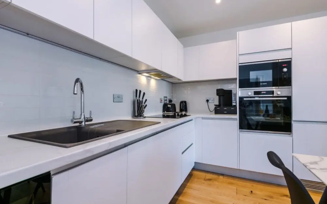 Remarkable 2-bed Apartment in Birmingham
