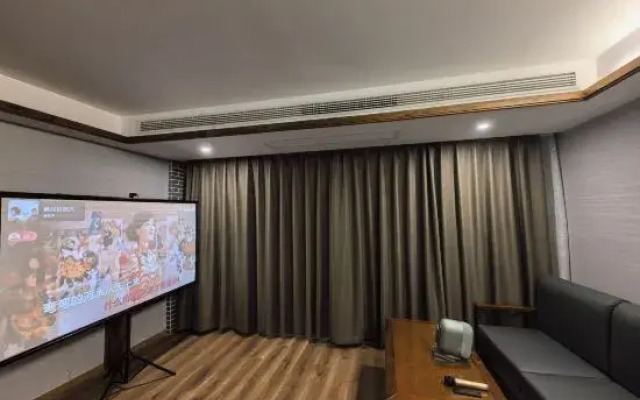 Niman Mountain Residence Hotel