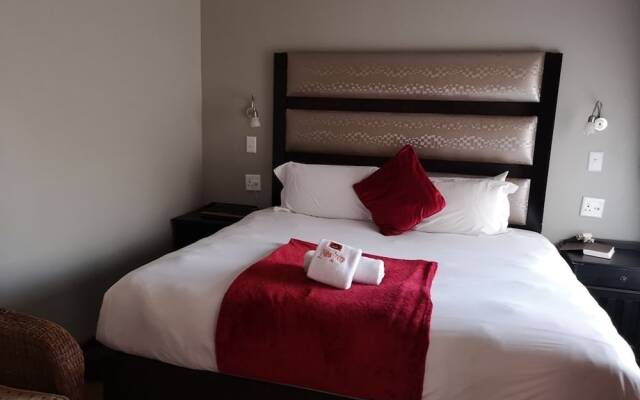 Lilitha Guest Lodge & Conferencing