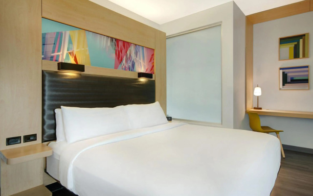 Aloft Oklahoma City Downtown - Bricktown