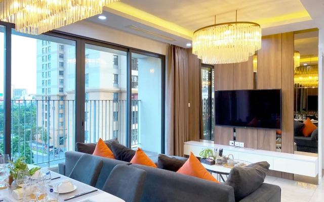 HMH - Vinhomes D'capitale