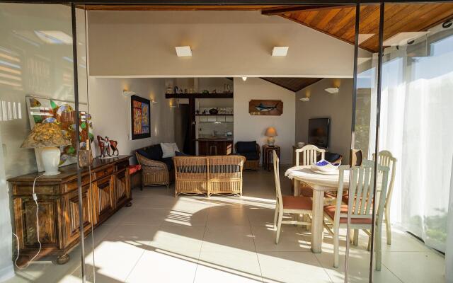 Casa com Vista Mar e 2 Suítes | CBR 7