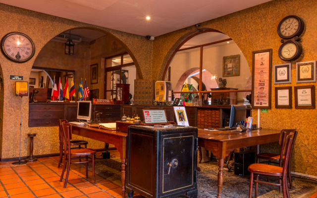 Hotel Mariscal Robledo