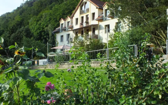 Bio- & Nationalparkhotel Helvetia