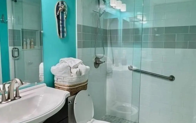 Aqua Vista Retreat 2 Bedroom Condo