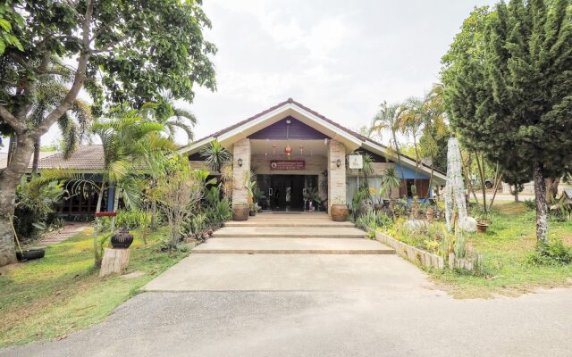 OYO 920 Saensukkho Hotel And Resorts