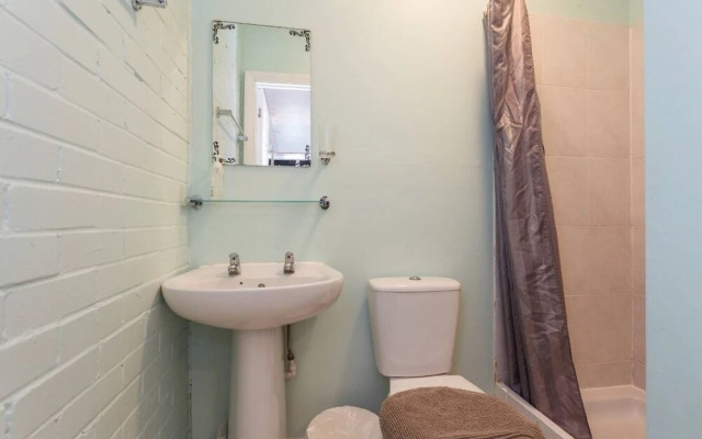 Cozy Private Studio At Redbridge