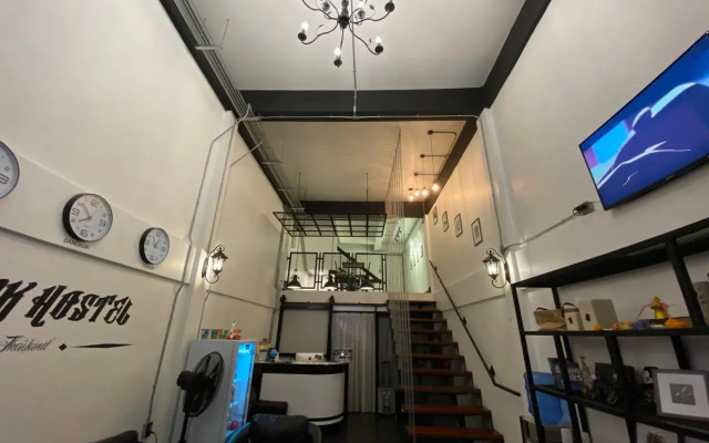 Bus Station 1 Hostel