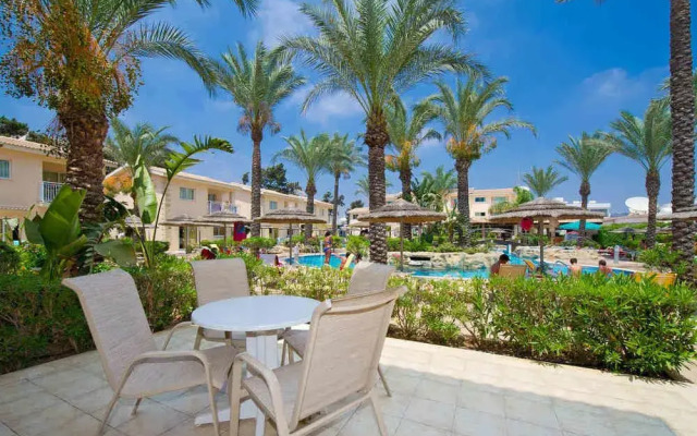 Tasia Maris Gardens