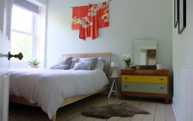 Scandi-style 1 Bedroom City Centre Apartment