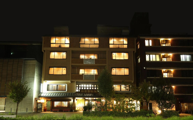 Izumiya Ryokan