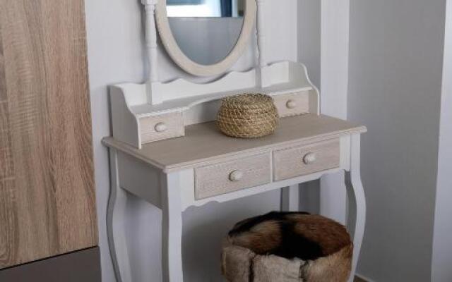 Luxury Cozy Large Apartment in the City Center