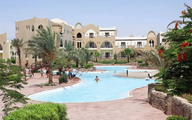 The Three Corners Palmyra Resort