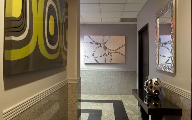 Broadway Plaza Hotel