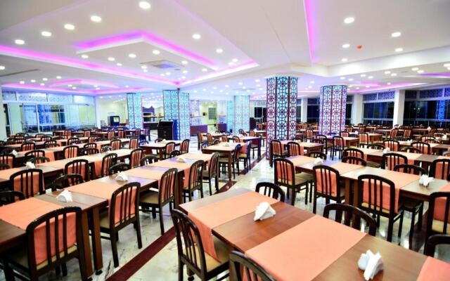 Ananas Hotel